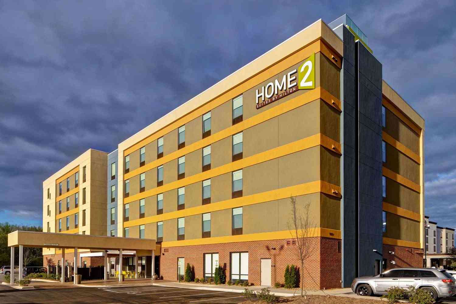 Home2 Suites by Hilton Charlotte Northlake в Charlotte, NC