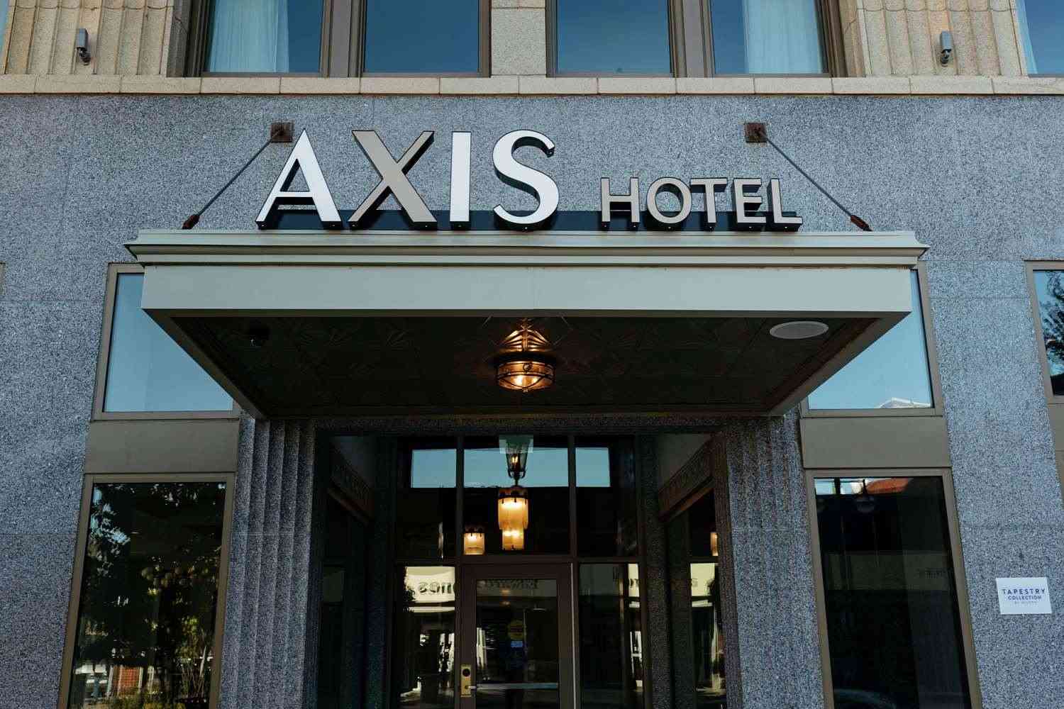 The Axis Moline Hotel, Tapestry Collection by Hilton in Moline, IL