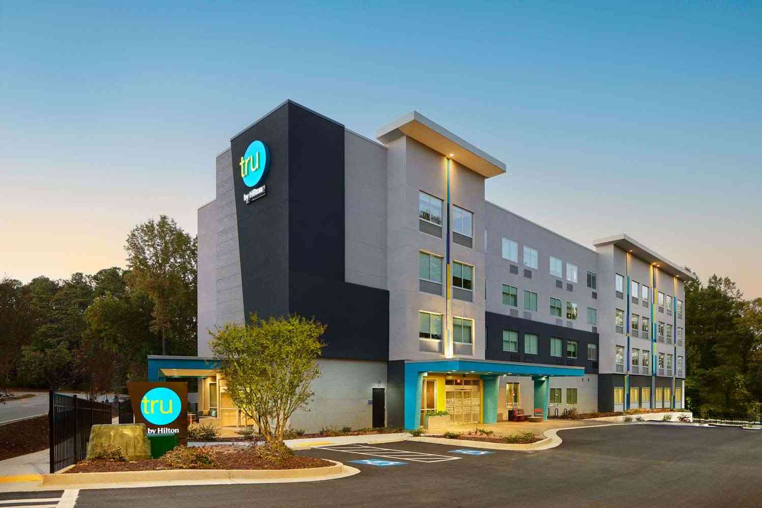 Tru by Hilton Atlanta Northlake Parkway en Atlanta, GA