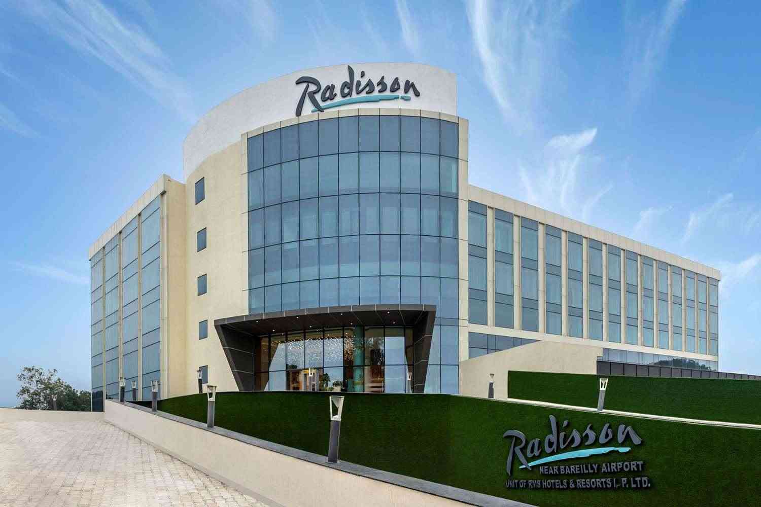 Radisson Hotel Bareilly Airport a Bareilly, IN