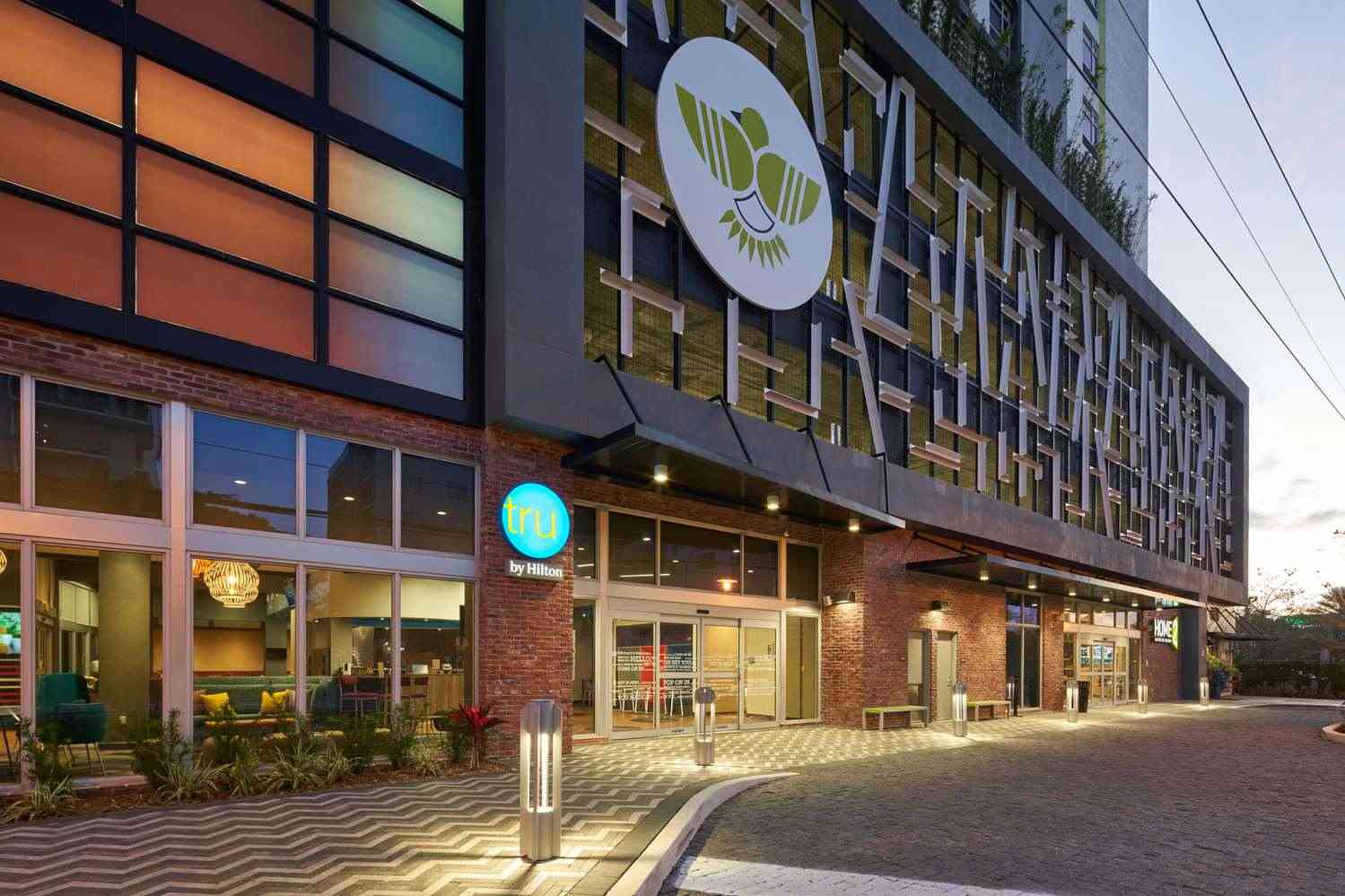 Tru by Hilton Fort Lauderdale Downtown, Fort Lauderdale, FL