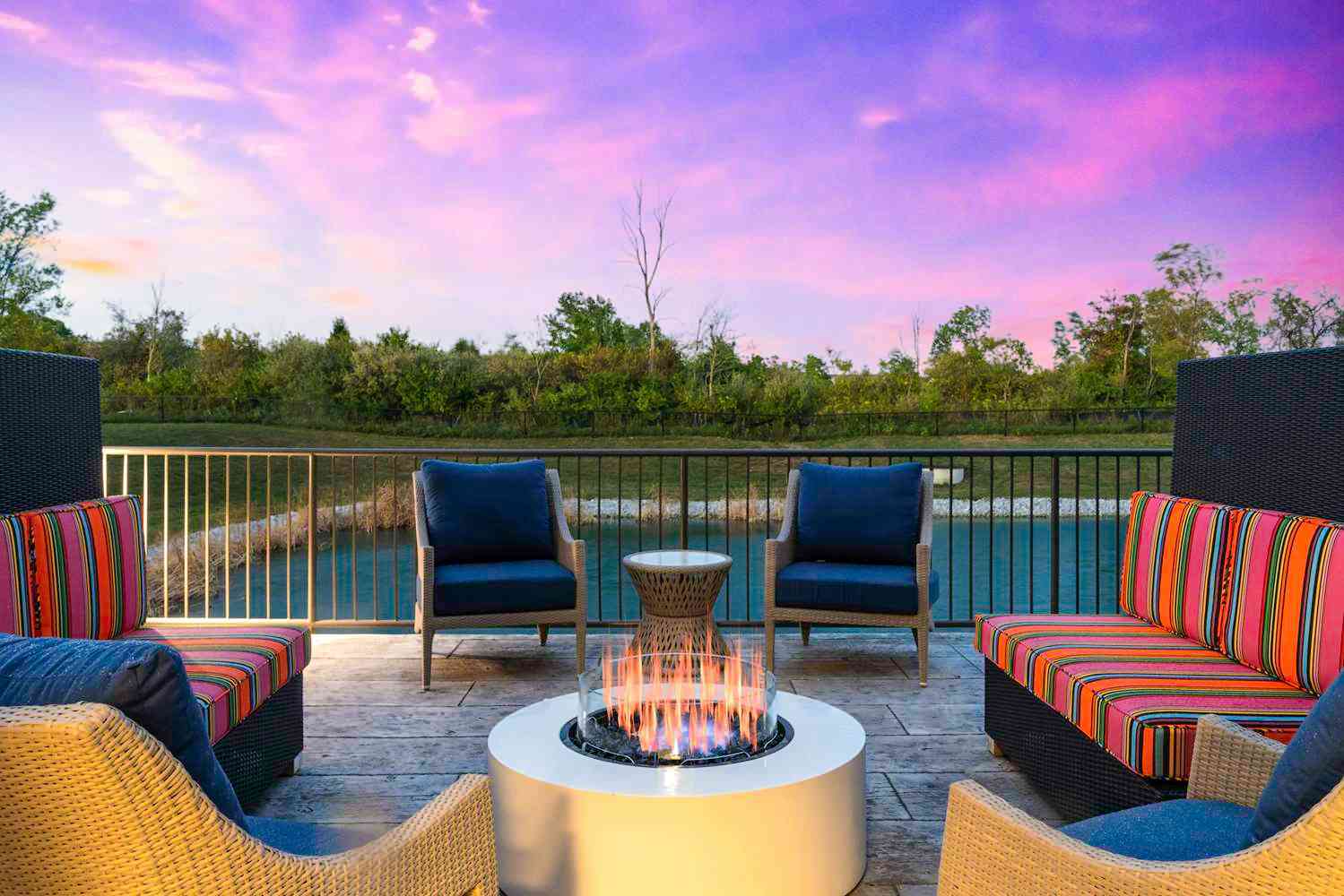 Home2 Suites by Hilton Fort Wayne North a Fort Wayne, IN