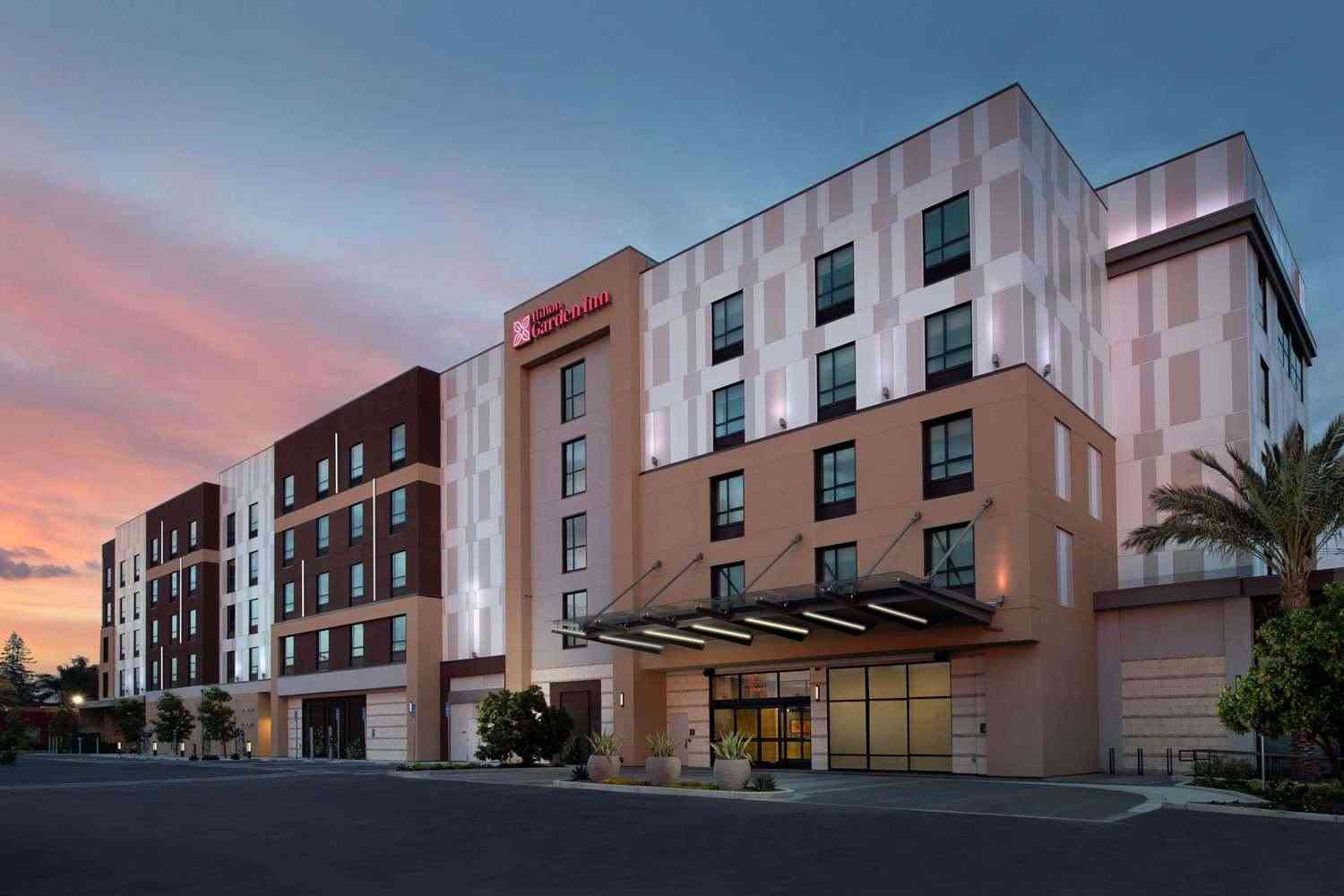 Hilton Garden Inn San Jose Airport в San Jose, CA