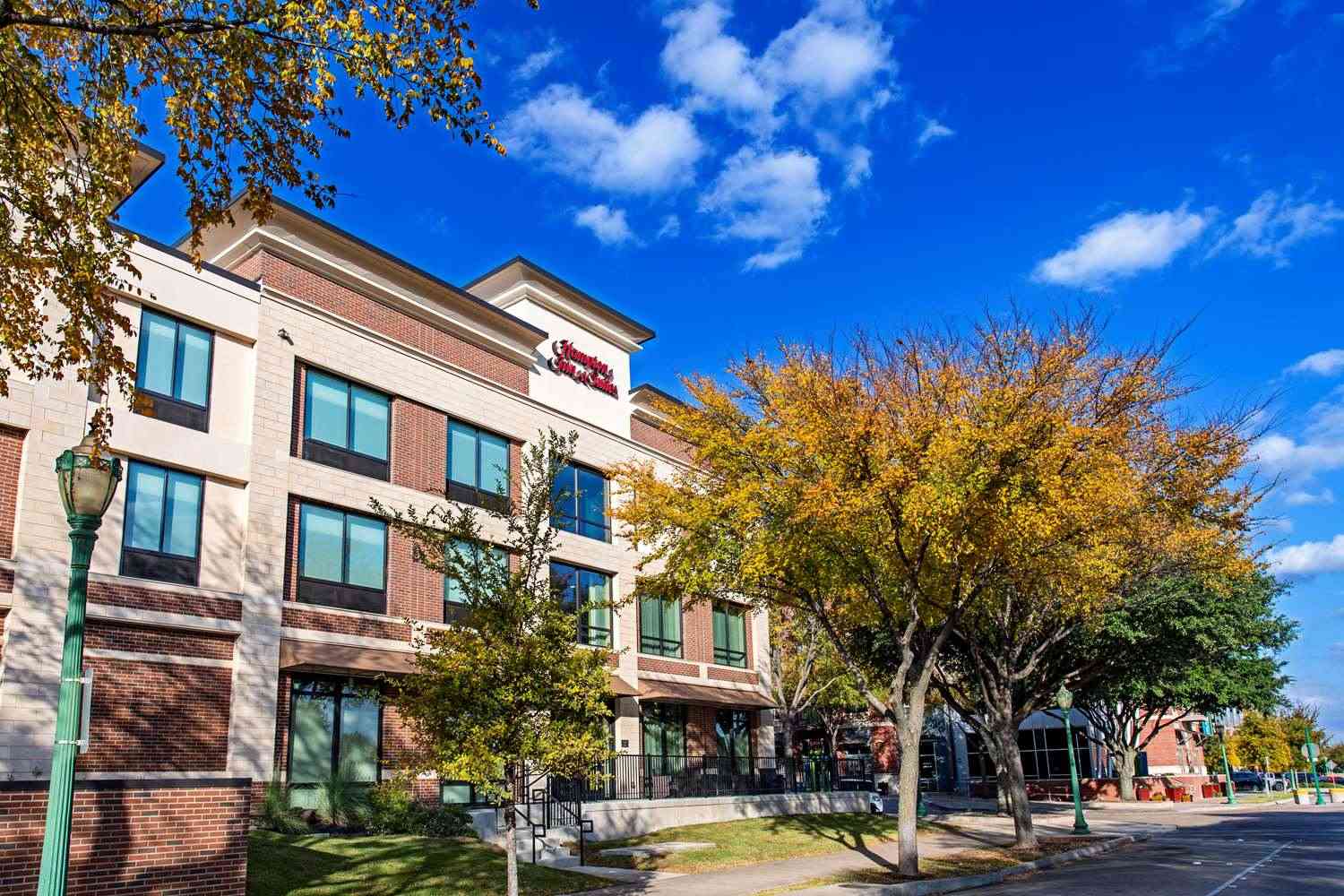 Keller, TX의 Hampton Inn & Suites Keller Town Center