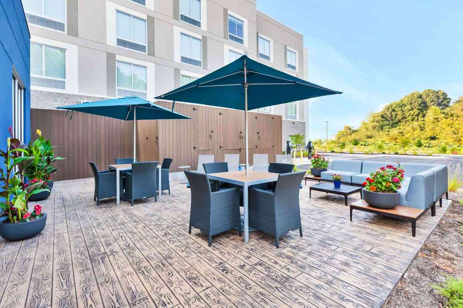 Hampton Inn Danville в Danville, VA