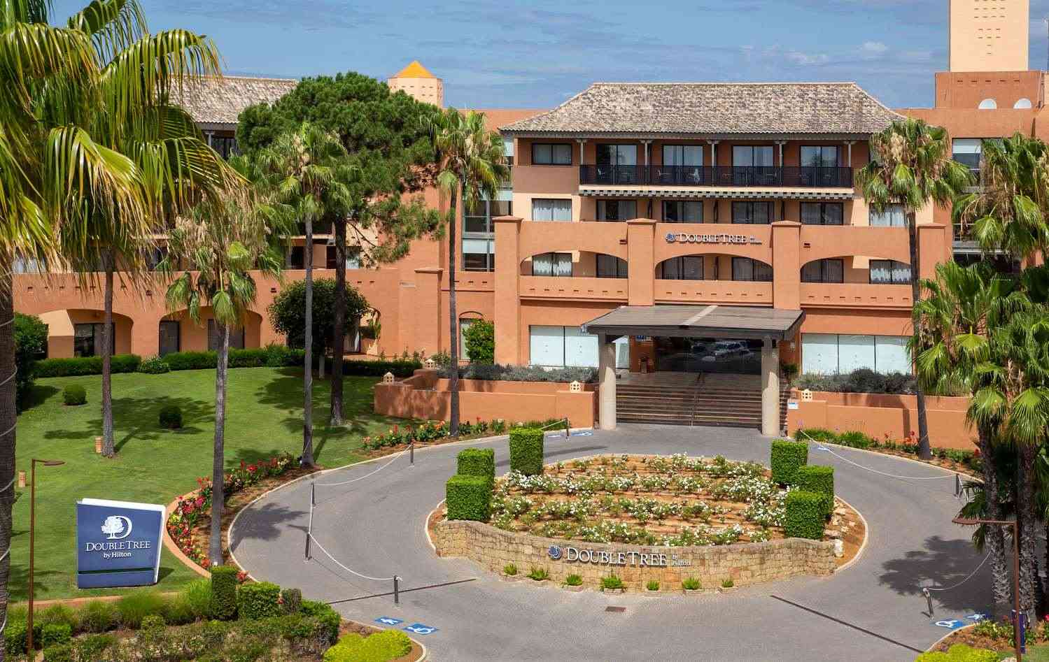 Lepe Huelva, ES의 DoubleTree by Hilton Islantilla Beach Golf Resort