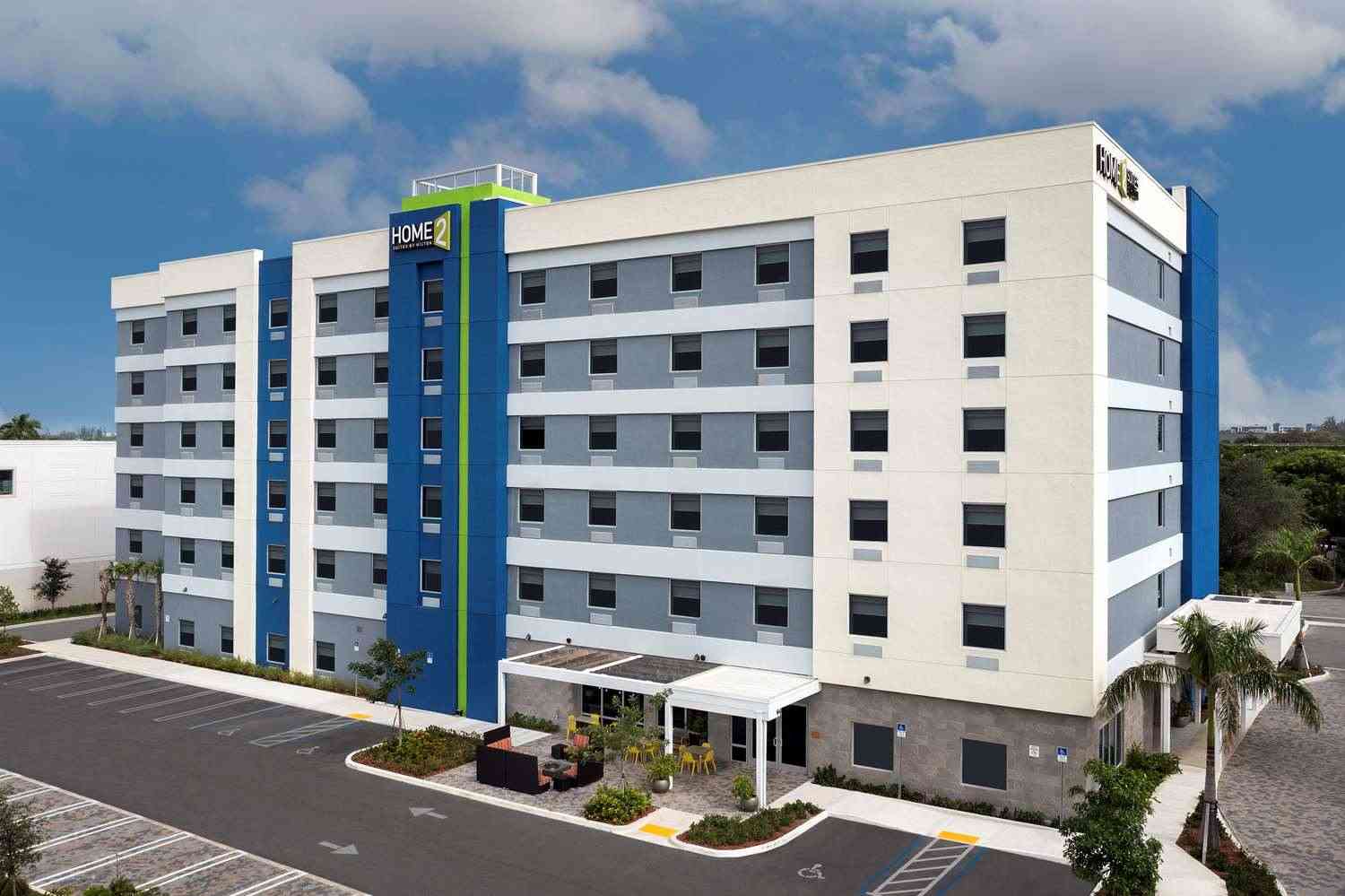 Home2 Suites by Hilton Miami Doral West Airport, Doral, FL