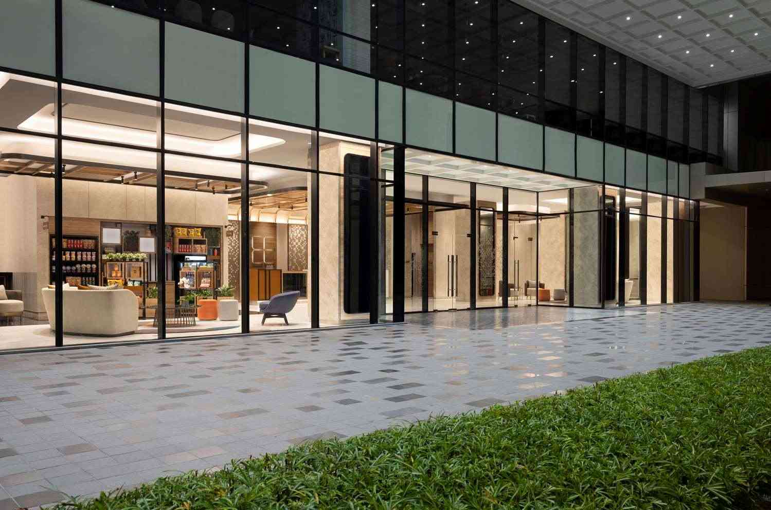 Hilton Garden Inn Jakarta Taman Palem, Jakarta, ID