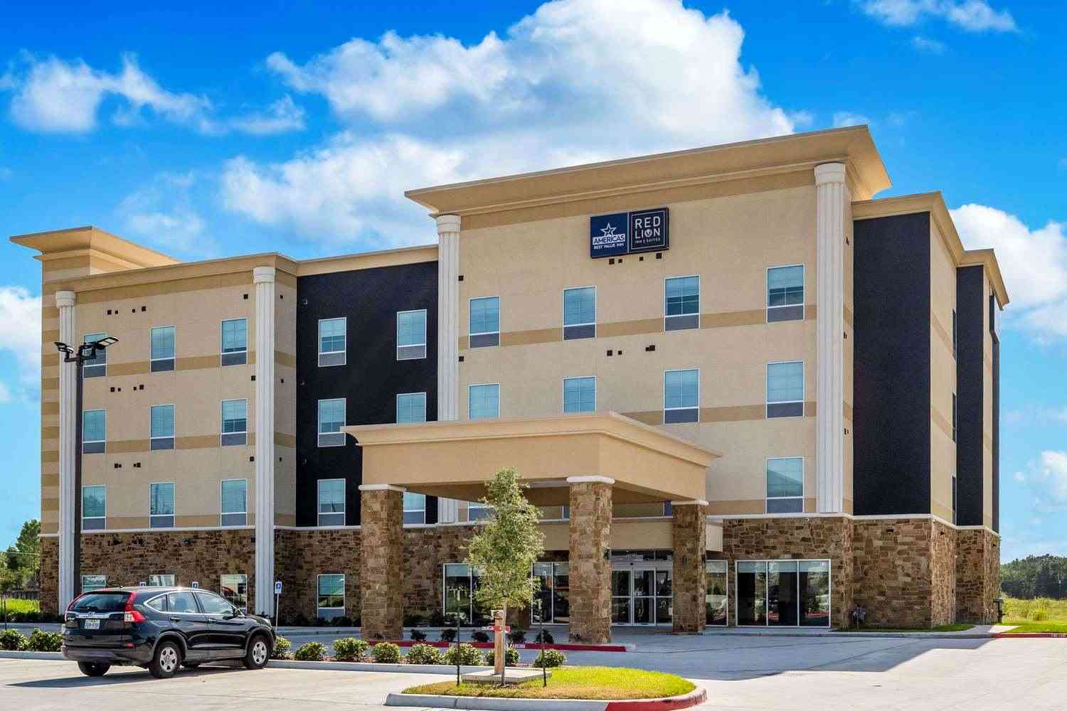 Red Lion Inn & Suites Katy в Katy, TX