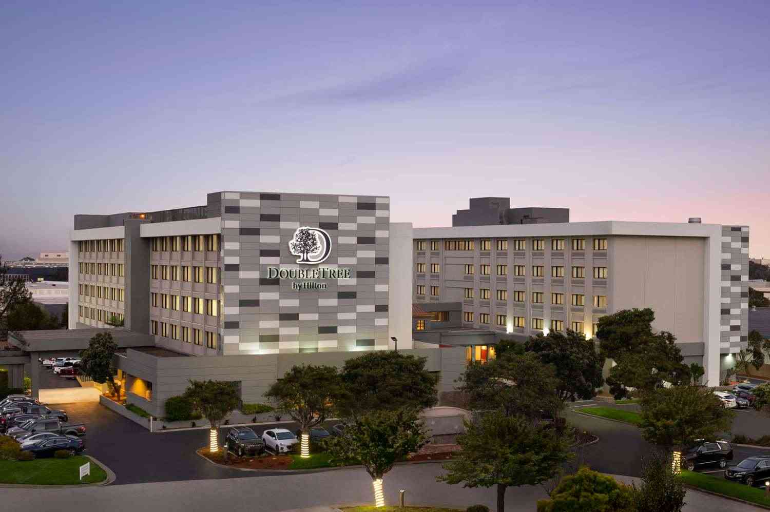 DoubleTree by Hilton San Francisco South Airport Blvd a South San Francisco, CA
