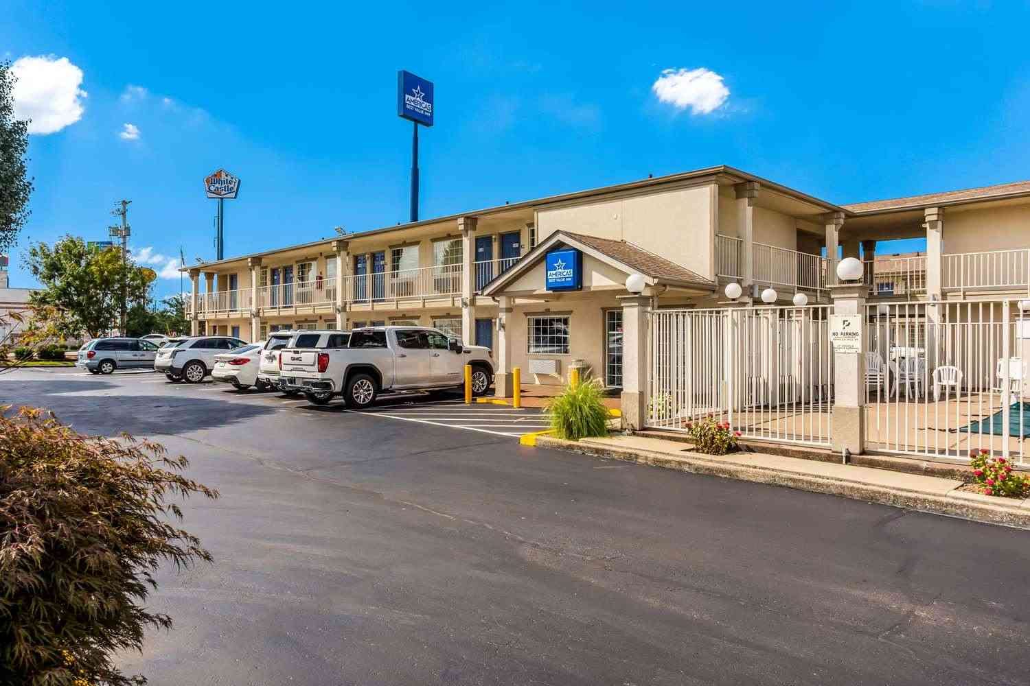 Americas Best Value Inn Bowling Green в Bowling Green, KY