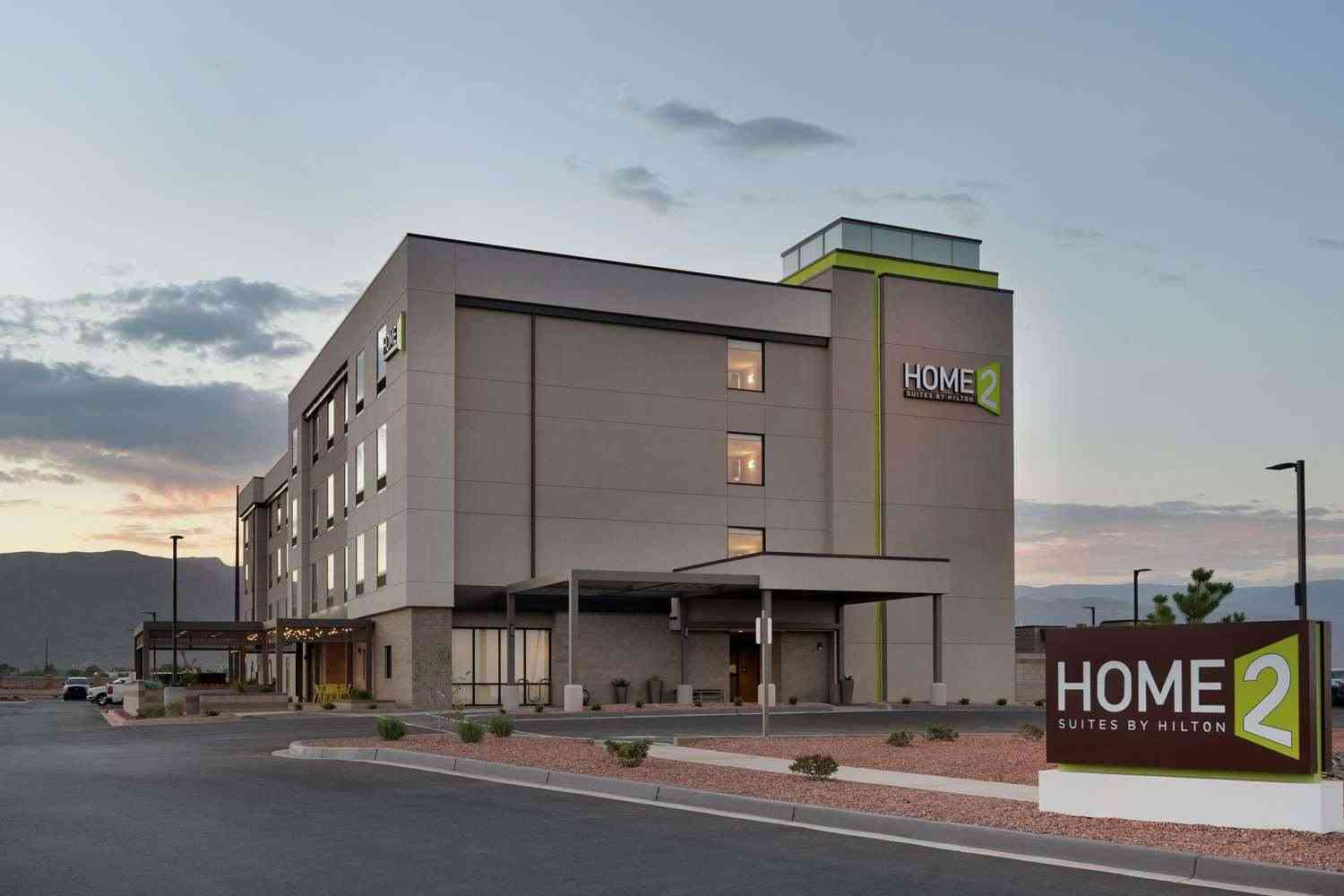 Home2 Suites by Hilton Alamogordo White Sands в Alamogordo, NM