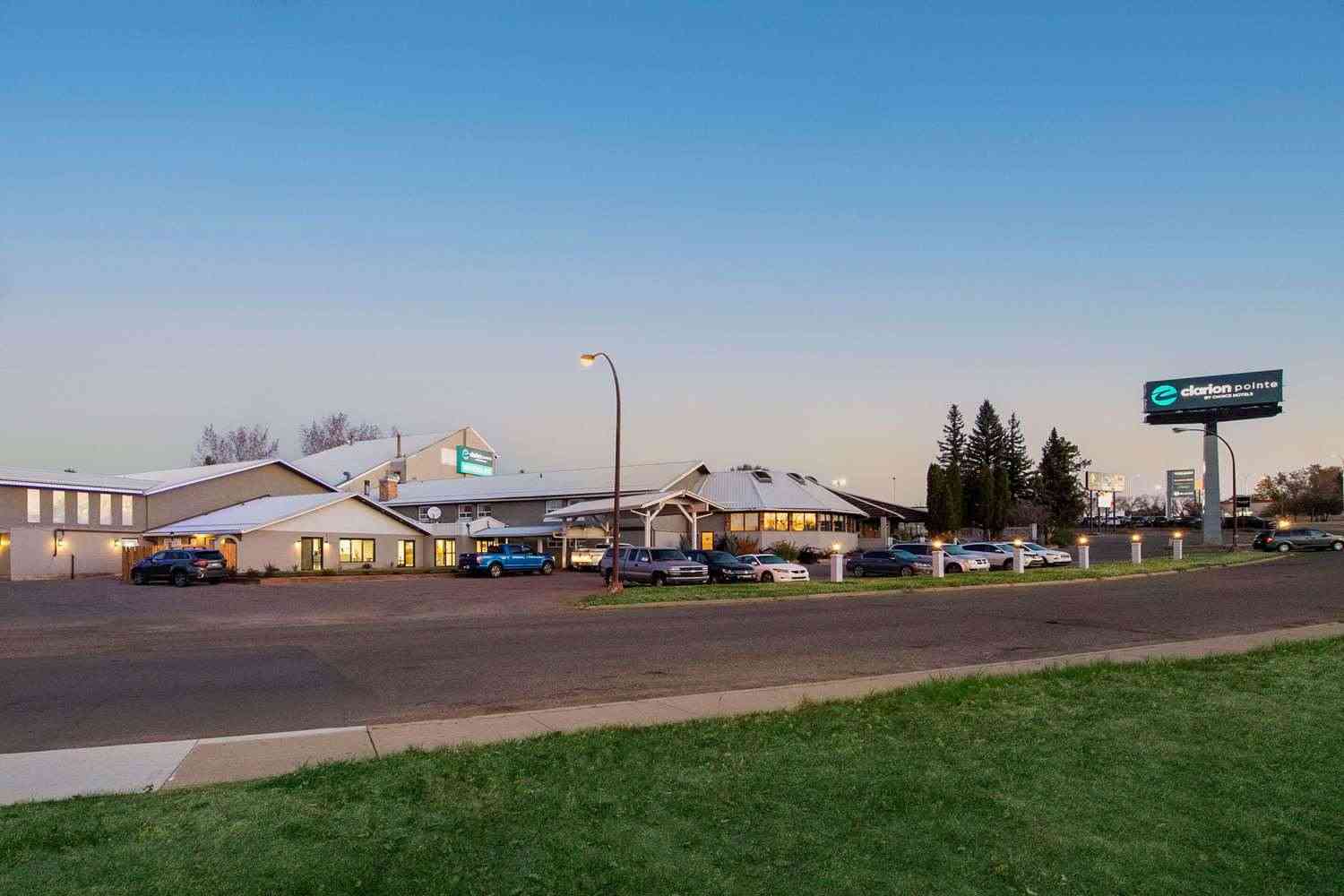 Clarion Pointe Medicine Hat, Medicine Hat, AB