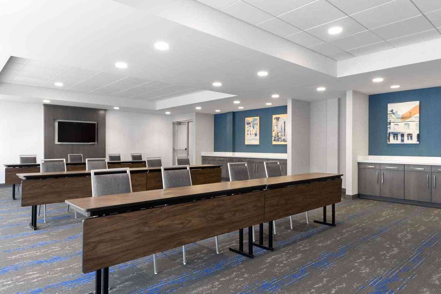 St. Charles, MO 的 Hampton Inn & Suites St. Charles Old Town Area