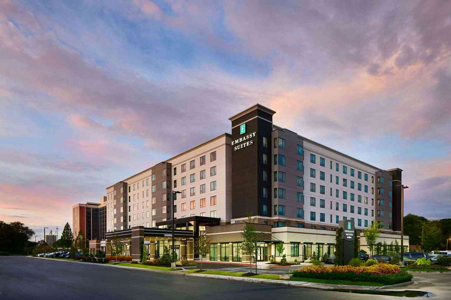 Embassy Suites by Hilton Atlanta Airport North a Hapeville, GA