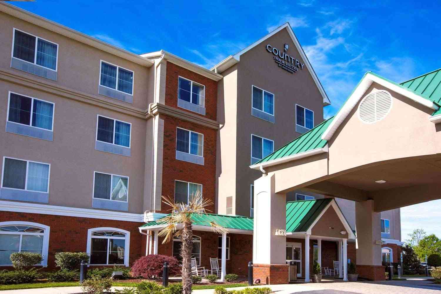 Country Inn & Suites By Radisson, Wilson, NC в Wilson, NC