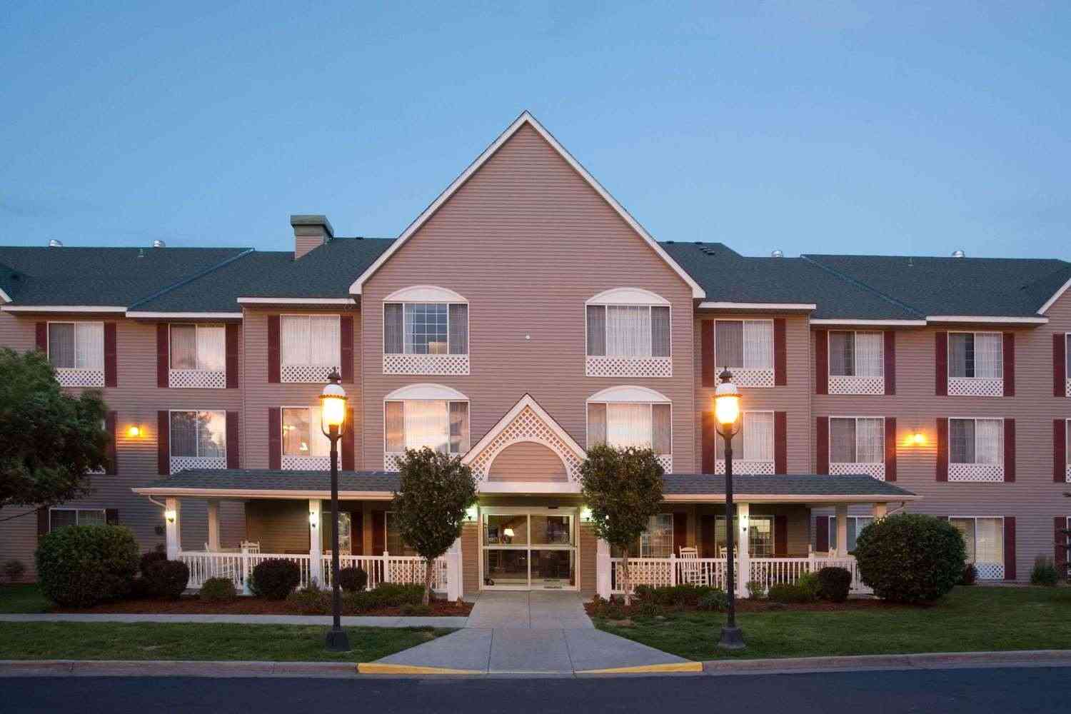 Country Inn & Suites By Radisson Greeley, Greeley, CO
