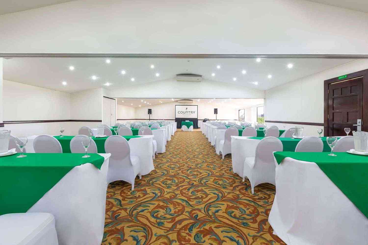 Country Inn & Suites By Radisson, San Jose Aeropuerto, Costa Rica в San Jose, CR