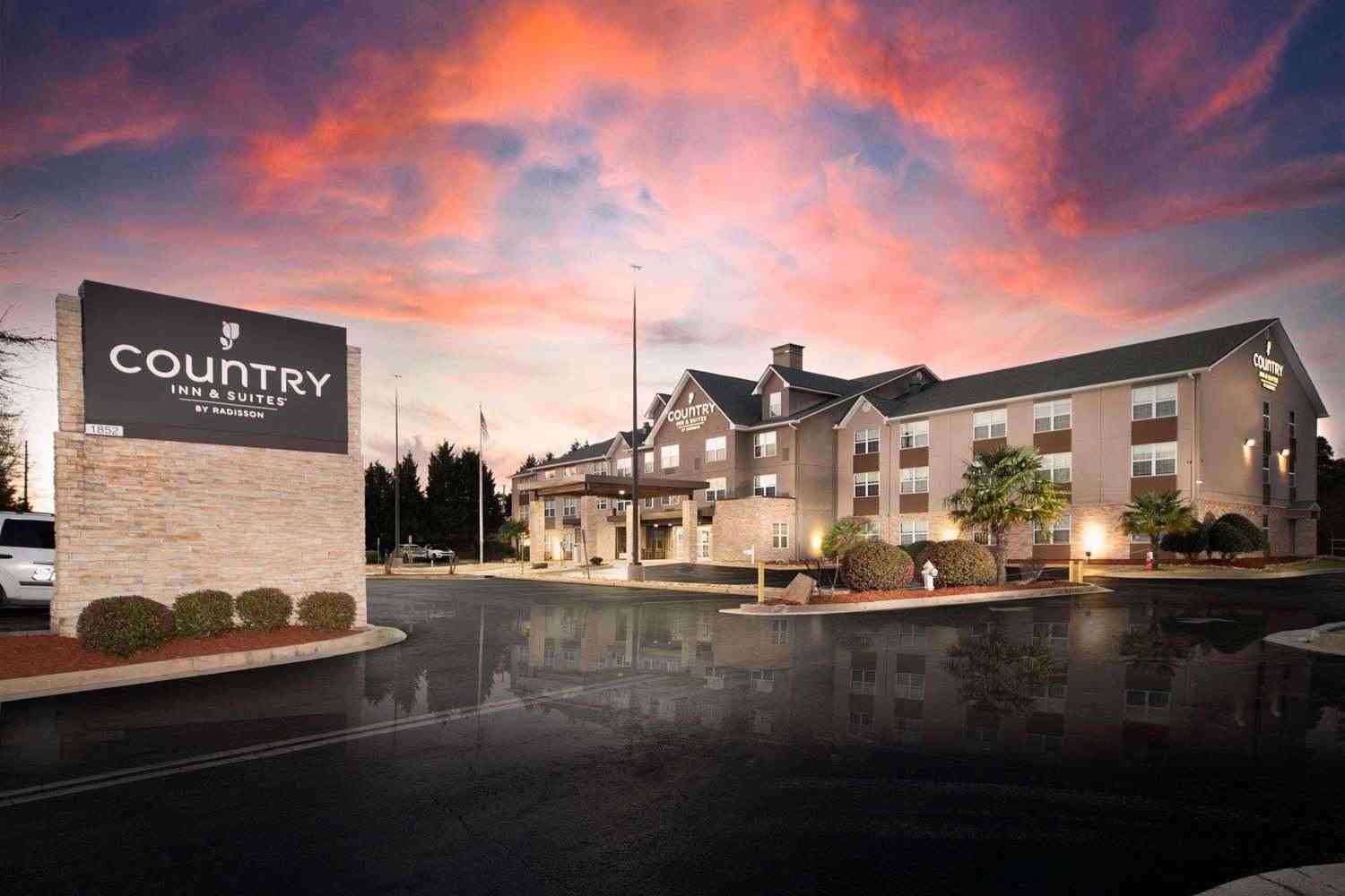 Country Inn & Suites By Radisson, Stone Mountain, GA в Stone Mountain, GA