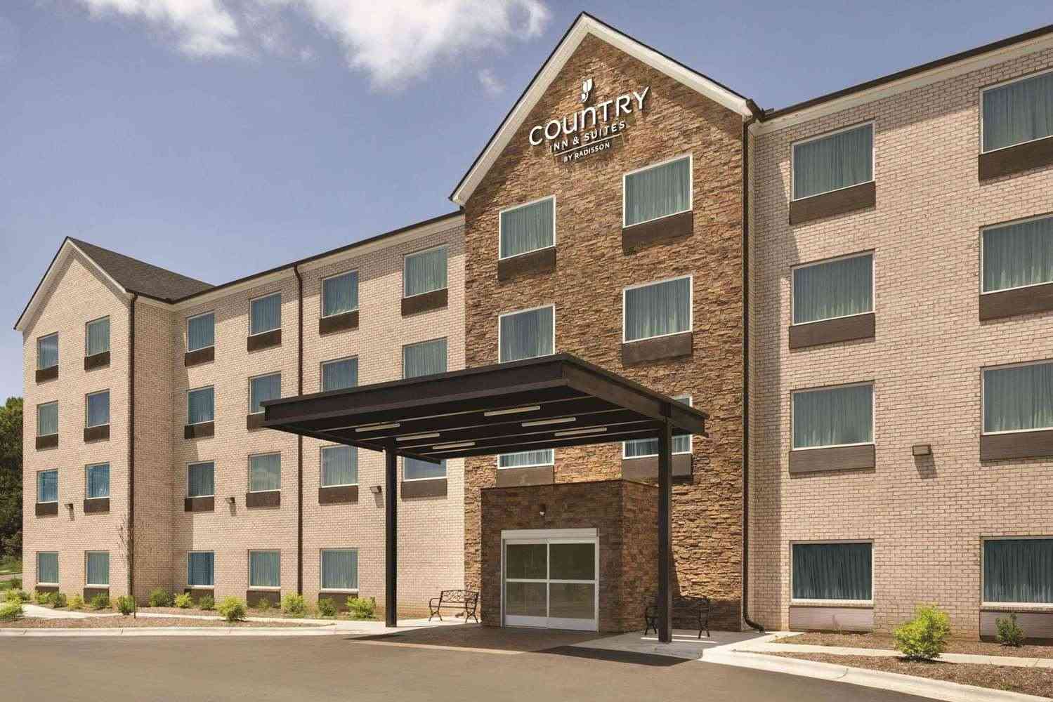 Greensboro, NCにおけるCountry Inn & Suites by Radisson, Greensboro, NC 