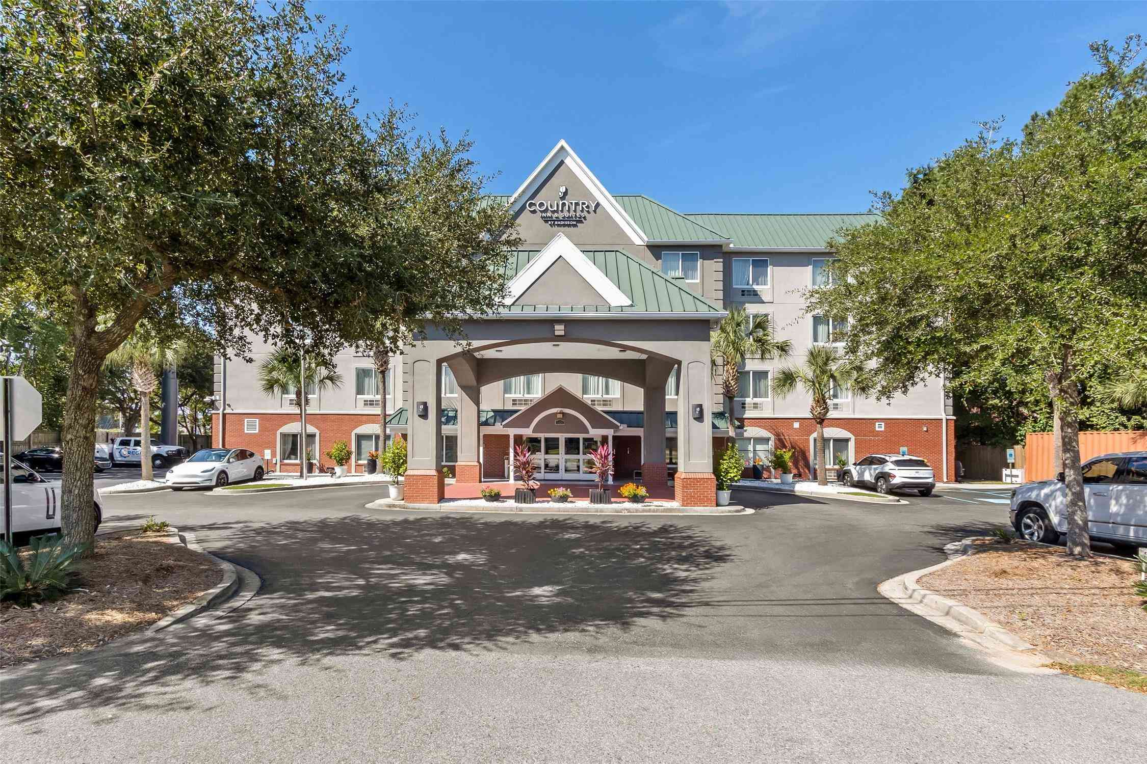 Country Inn & Suites By Radisson, Charleston North, SC in North Charleston, SC