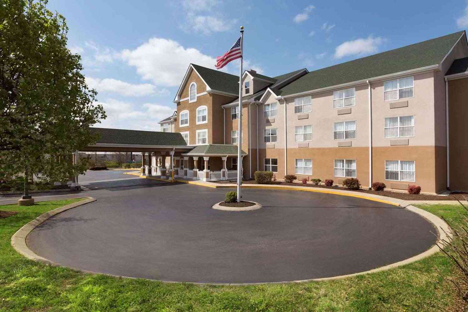 Country Inn & Suites By Radisson Nashville a Nashville, TN