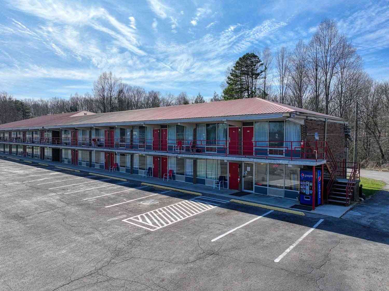 Americas Best Value Inn Stearns, KY, Stearns, KY