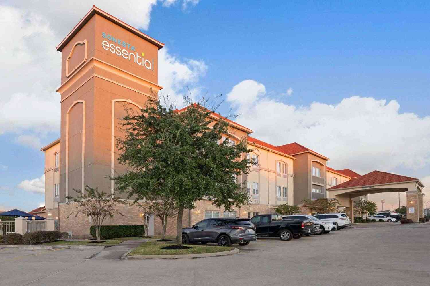 Sonesta Essential Houston Westchase в Houston, TX