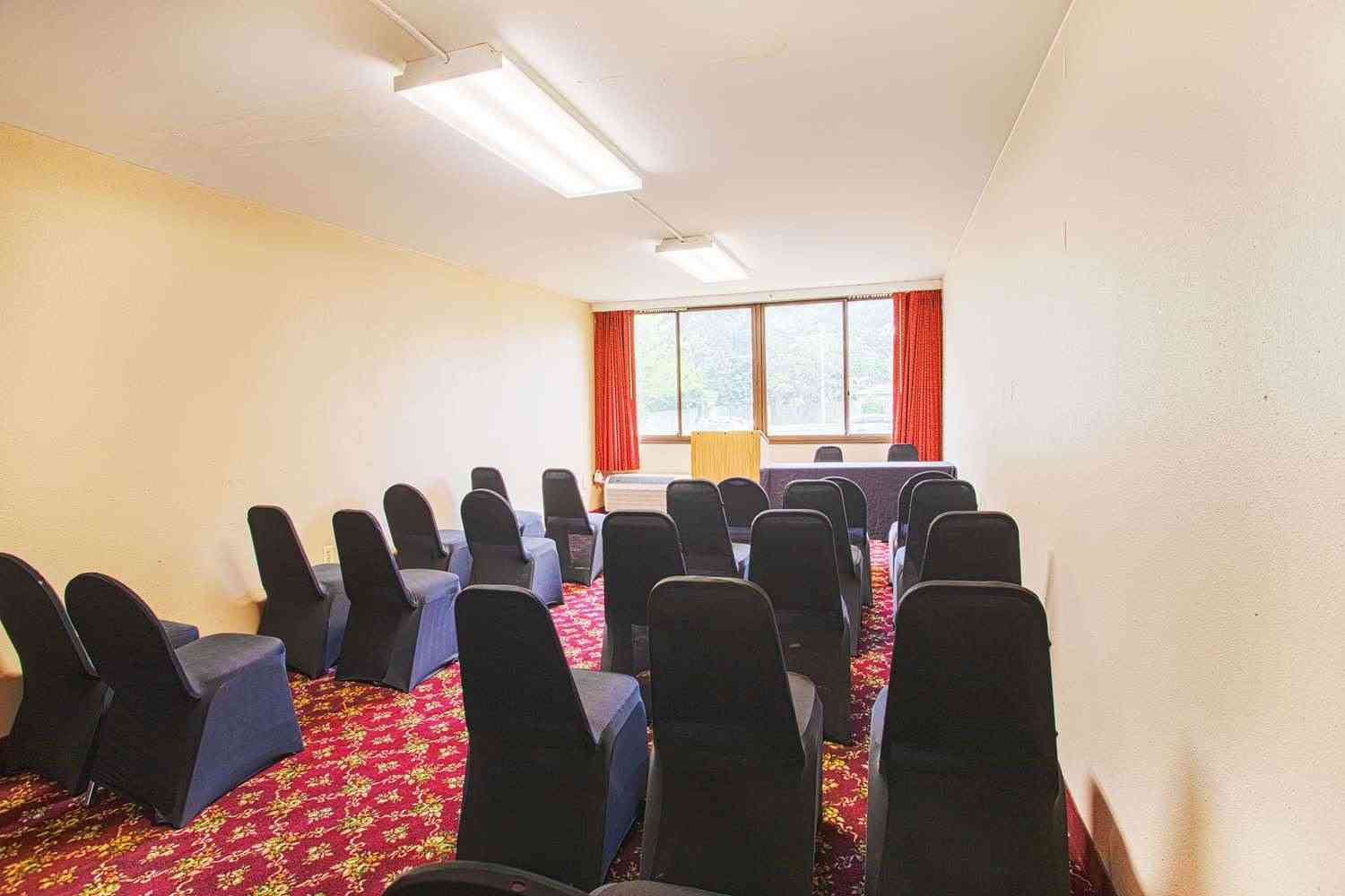 Americas Best Value Inn Winston-Salem в Winston-Salem, NC