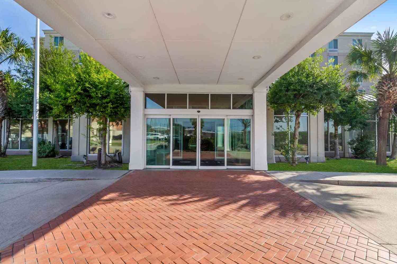 ACP Hotel Houston Westchase, MOD Collection by Sonesta в Houston, TX