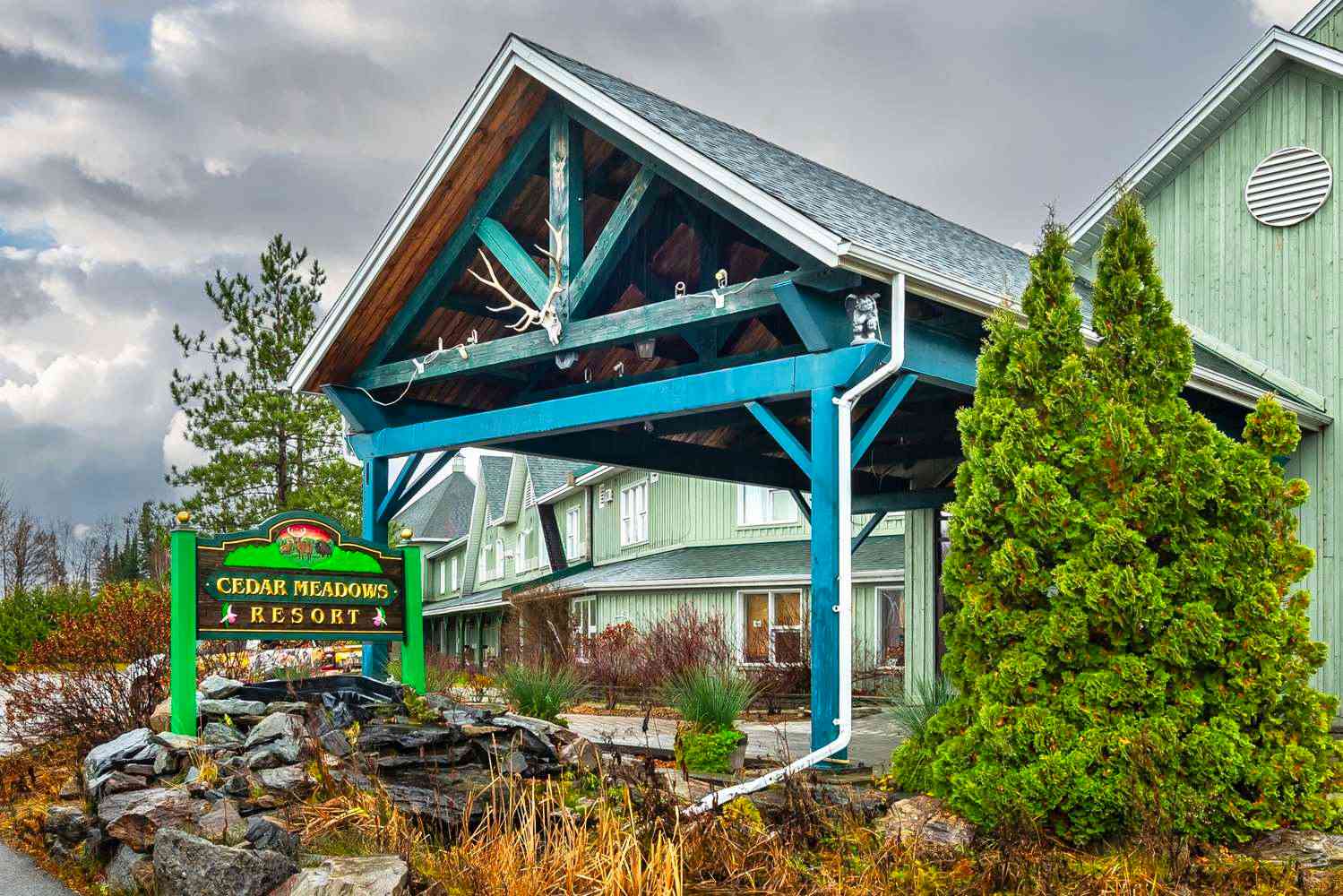 Cedar Meadows Resort & Spa, Ascend Hotel Collection в Timmins, ON