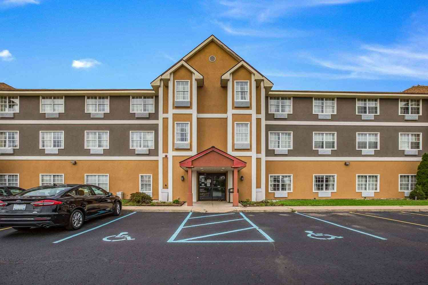 Americas Best Value Inn & Suites Three Rivers, Three Rivers, MI