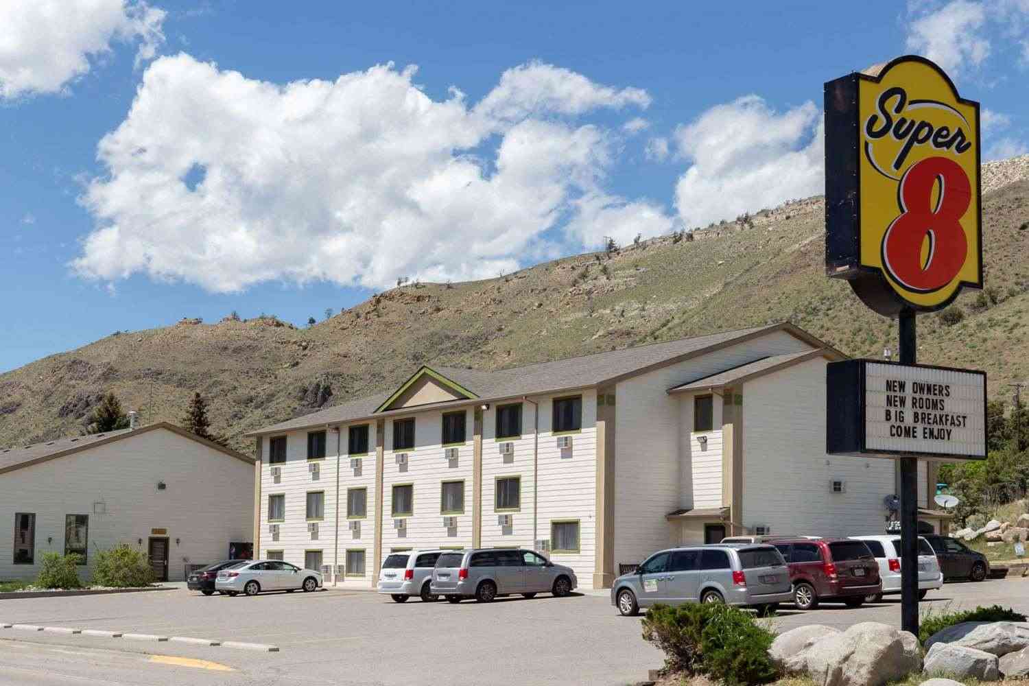 Super 8 by Wyndham Gardiner/Yellowstone Park Area a Gardiner, MT