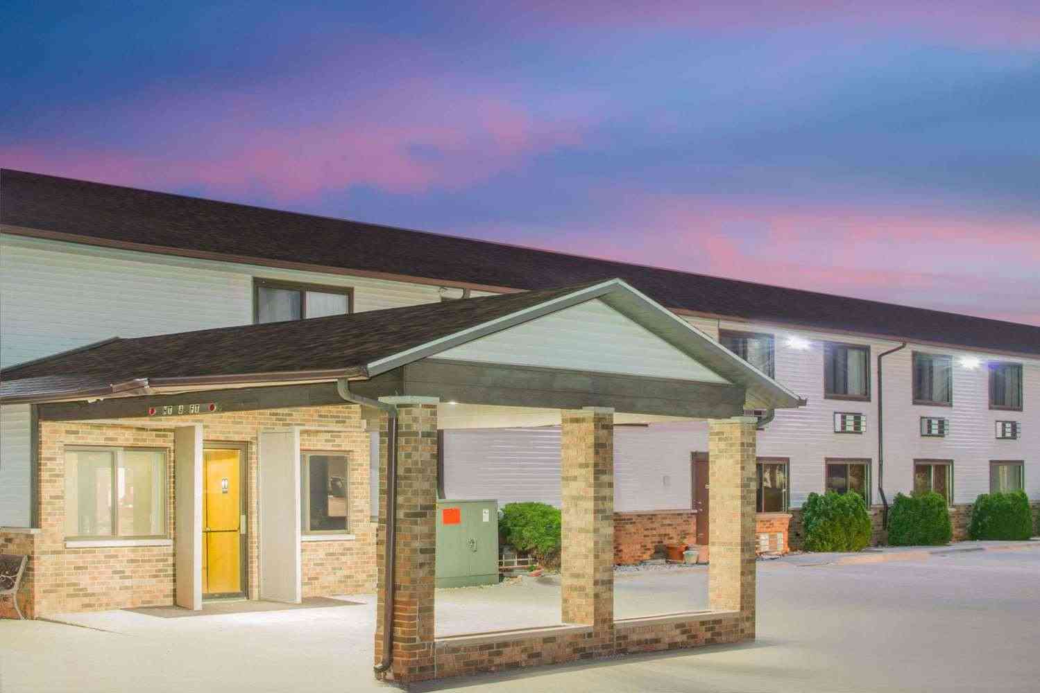 Super 8 by Wyndham Story City à Story City, IA