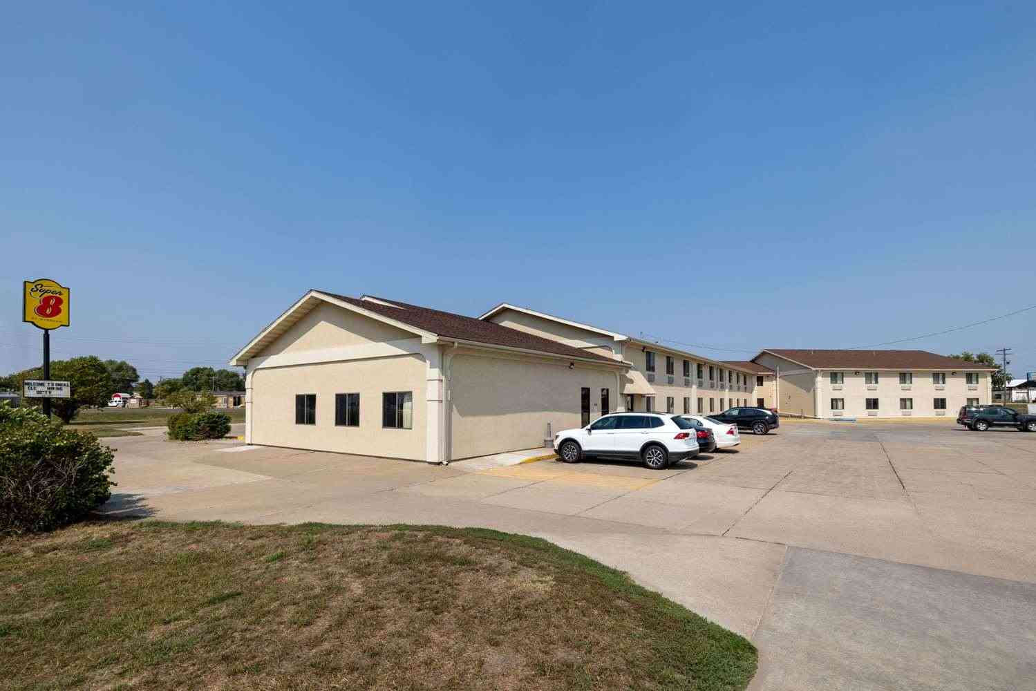 Super 8 by Wyndham O Neill NE, O Neill, NE