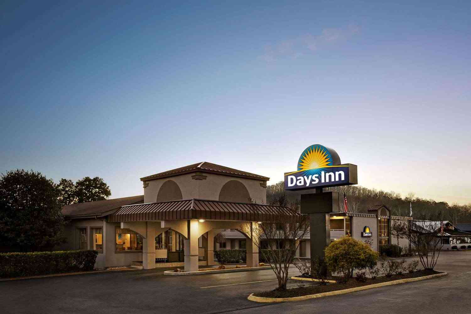 Days Inn by Wyndham Oak Ridge Knoxville в Oak Ridge, TN
