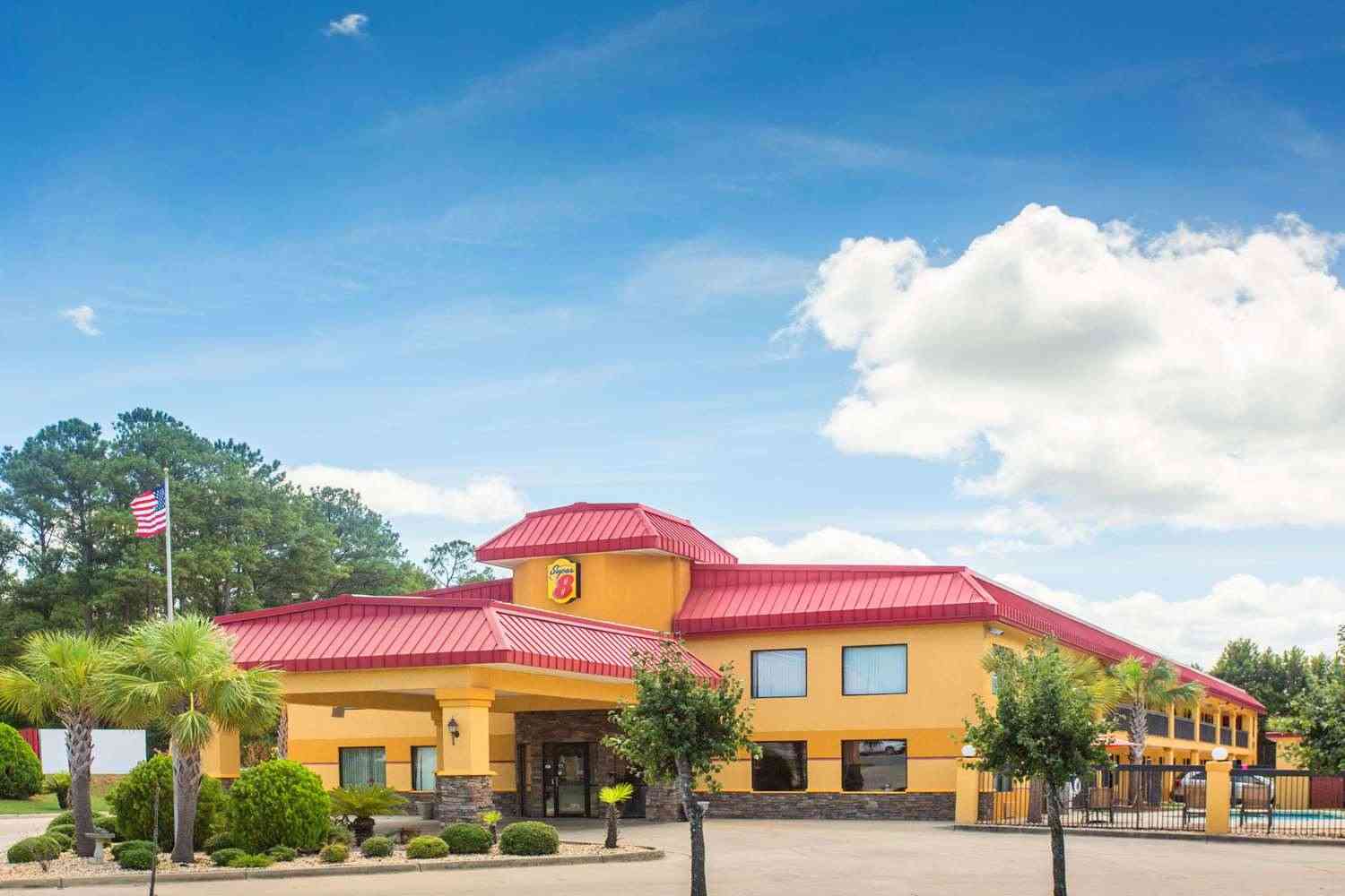 Super 8 by Wyndham Dublin, Dublin, GA