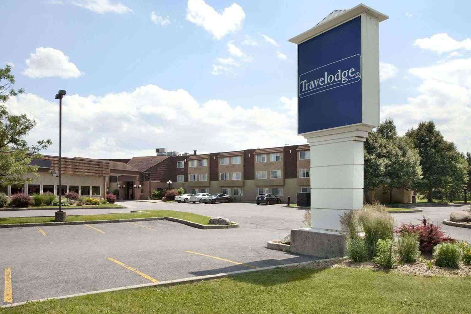 Travelodge by Wyndham Ottawa East, Ottawa, ON
