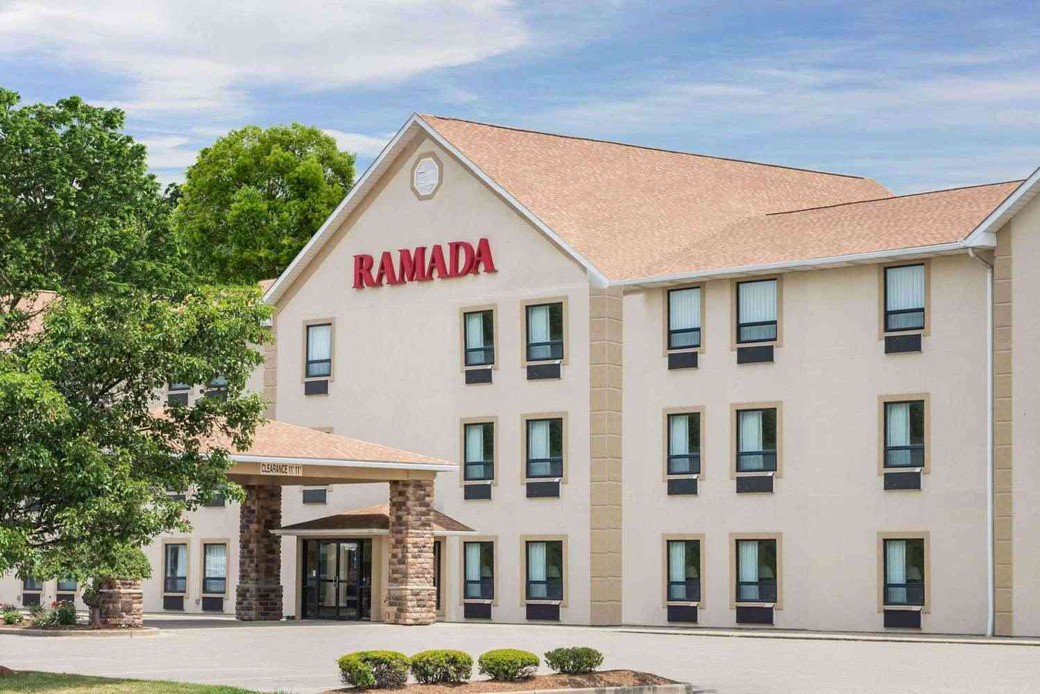 Ramada by Wyndham Strasburg Dover, Strasburg, OH