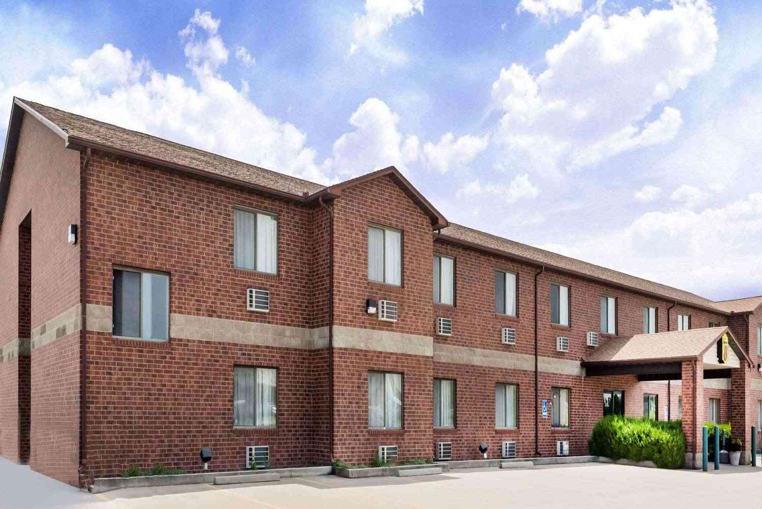 Super 8 by Wyndham Chanute i Chanute, KS