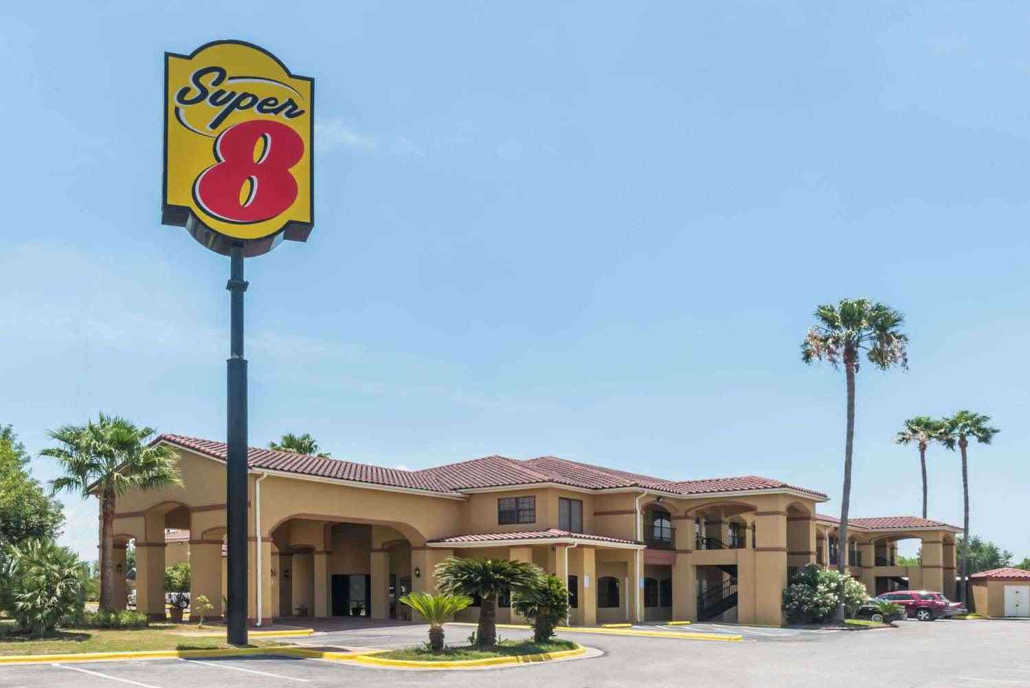 Super 8 by Wyndham Weslaco en Weslaco, TX