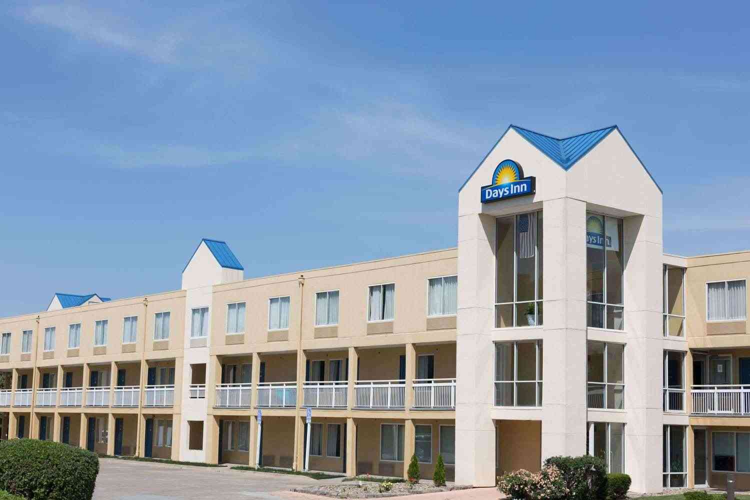 Days Inn by Wyndham West Des Moines / Clive в Clive, IA