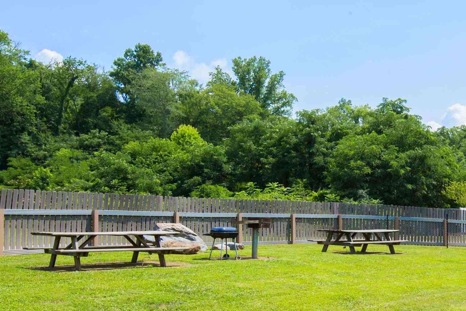 Microtel Inn & Suites by Wyndham Cherokee в Cherokee, NC