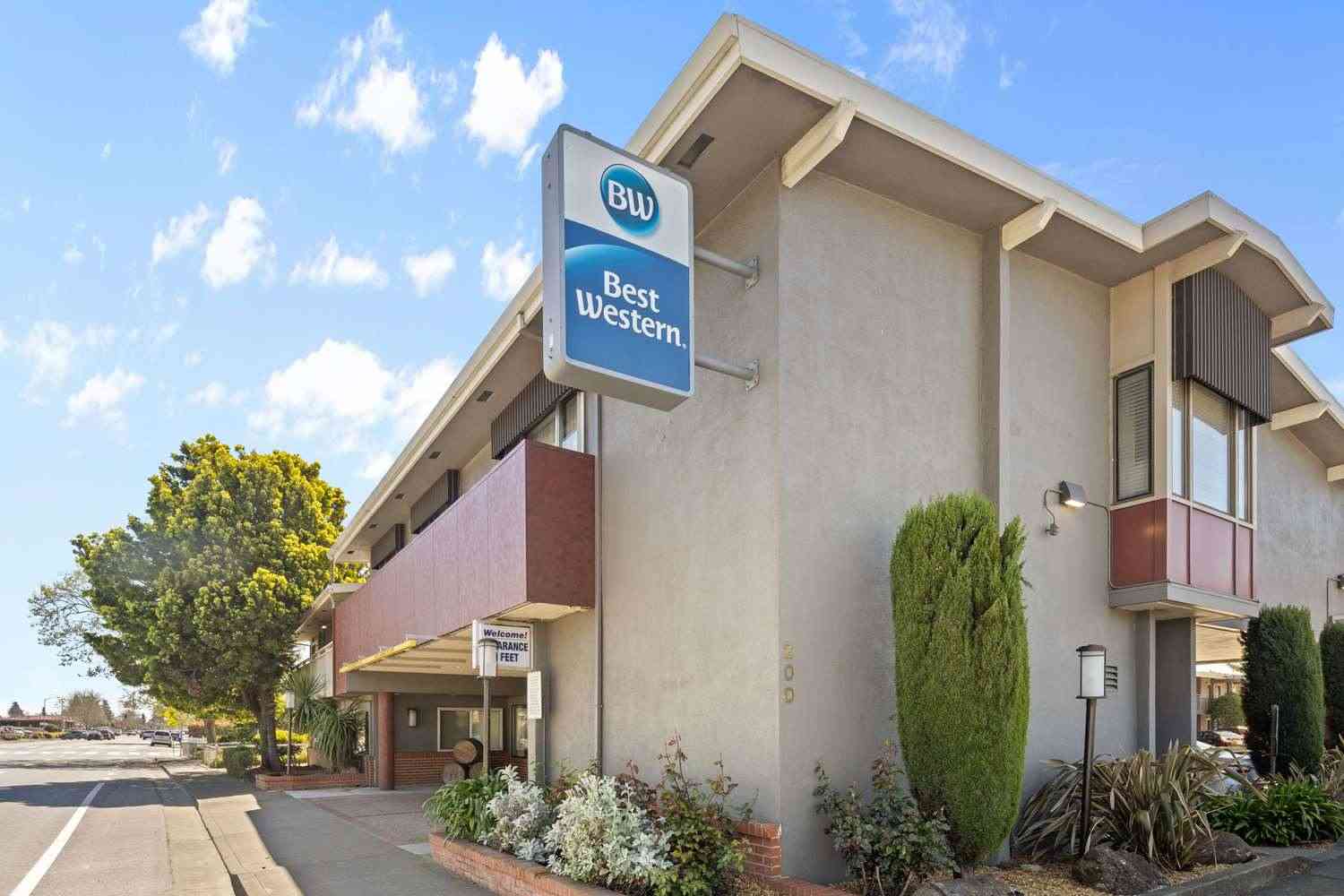 Petaluma, CA 的 Best Western Petaluma Inn