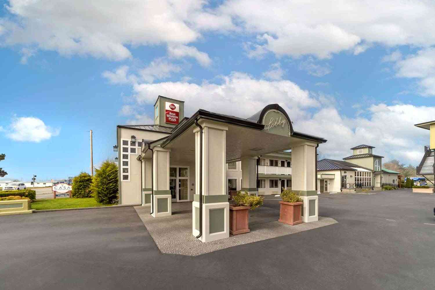 新月城, CA 的 Best Western Plus Northwoods Inn