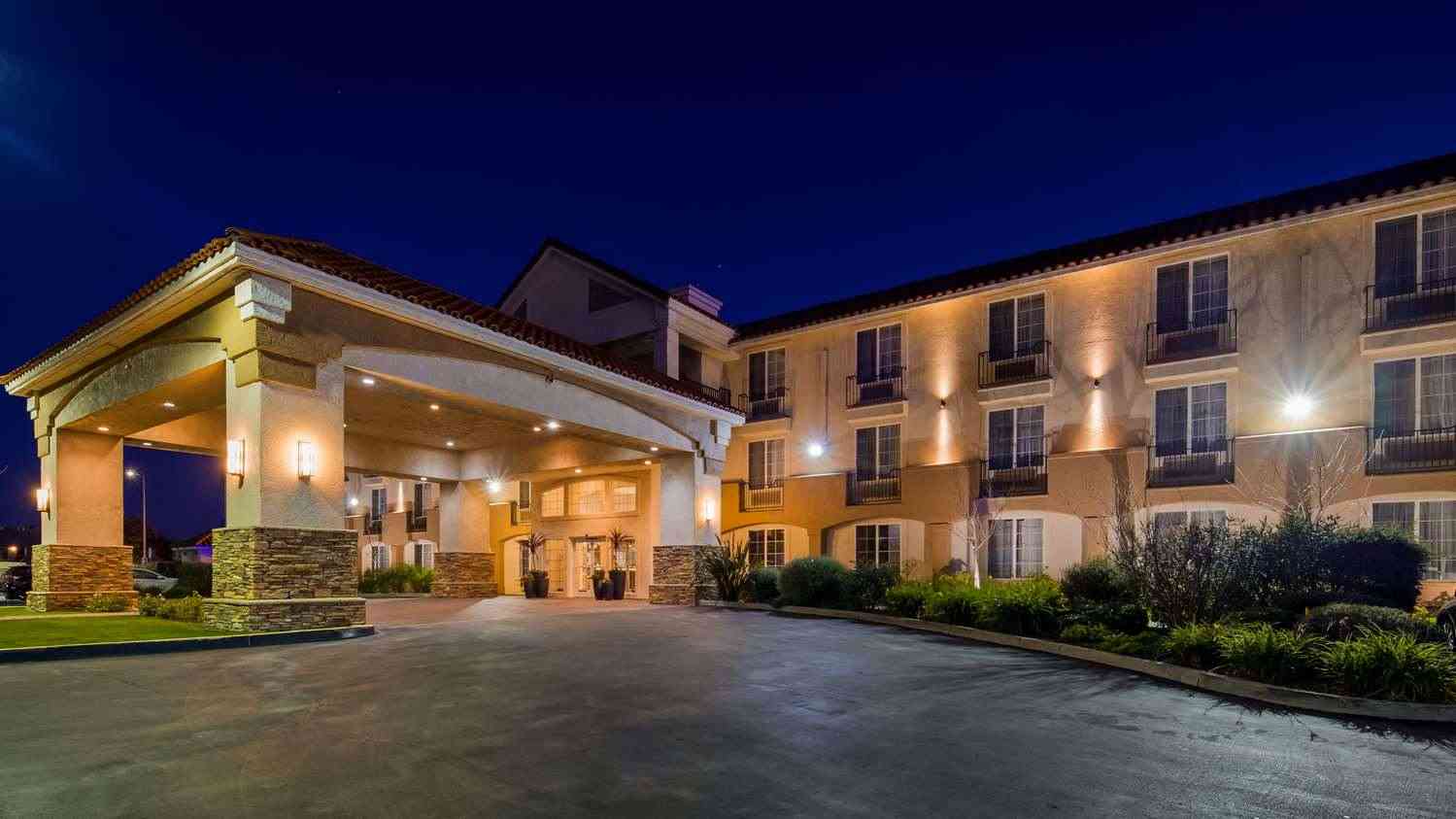 Best Western Plus Salinas Valley Inn & Suites в Salinas, CA