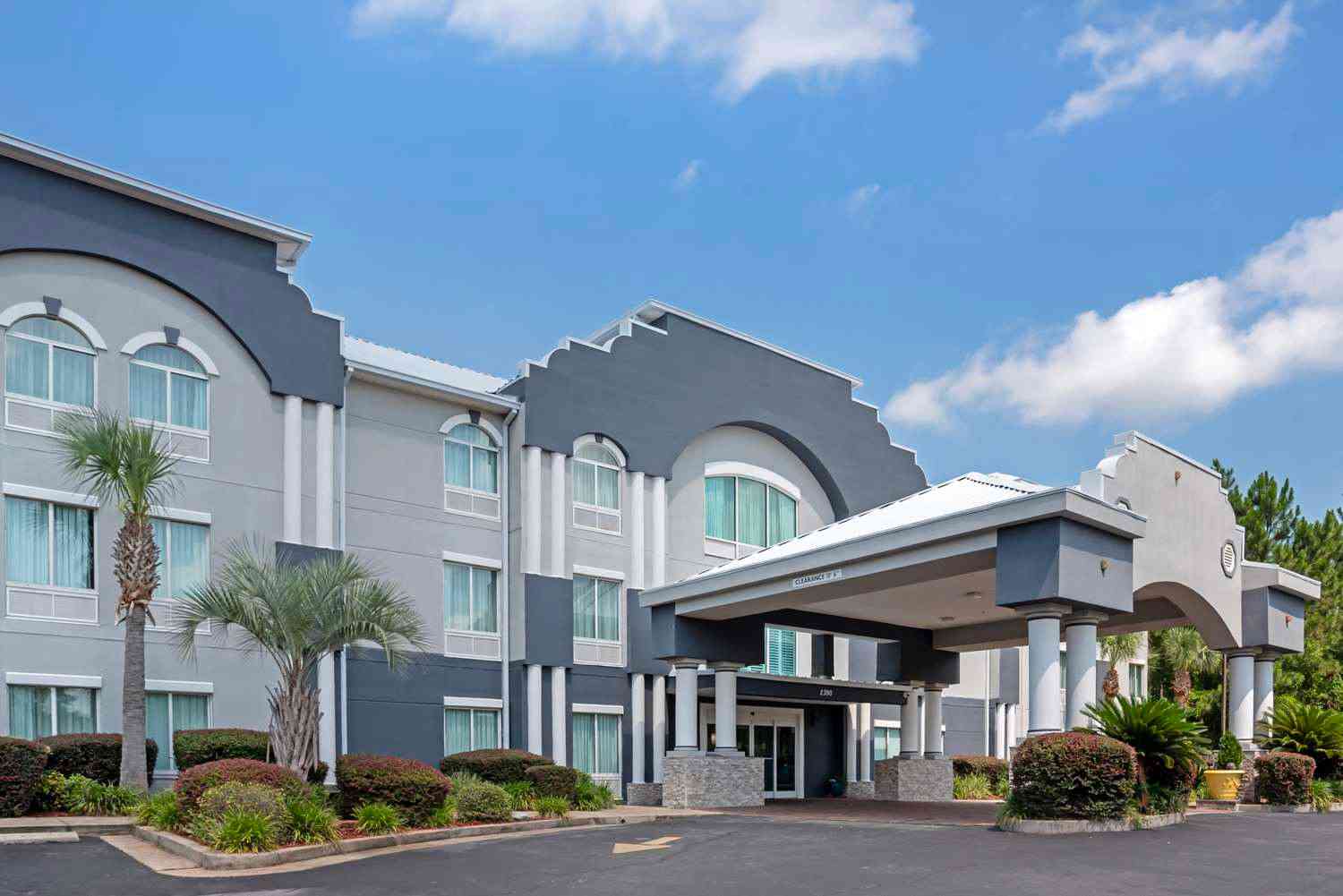 Best Western Plus Blue Angel Inn a Pensacola, FL