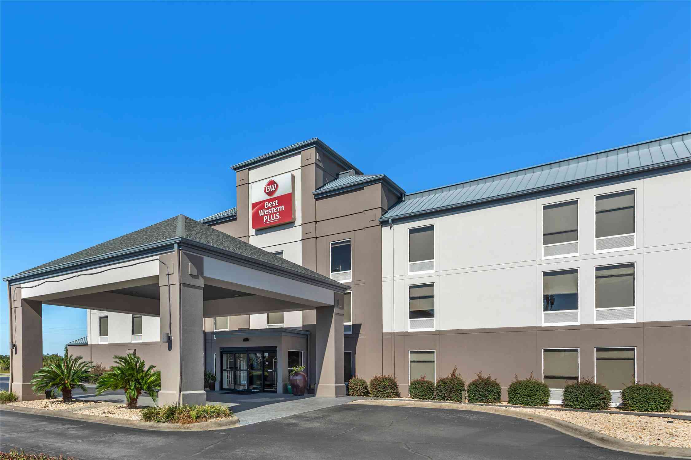 Best Western Plus Madison Inn в Madison, FL