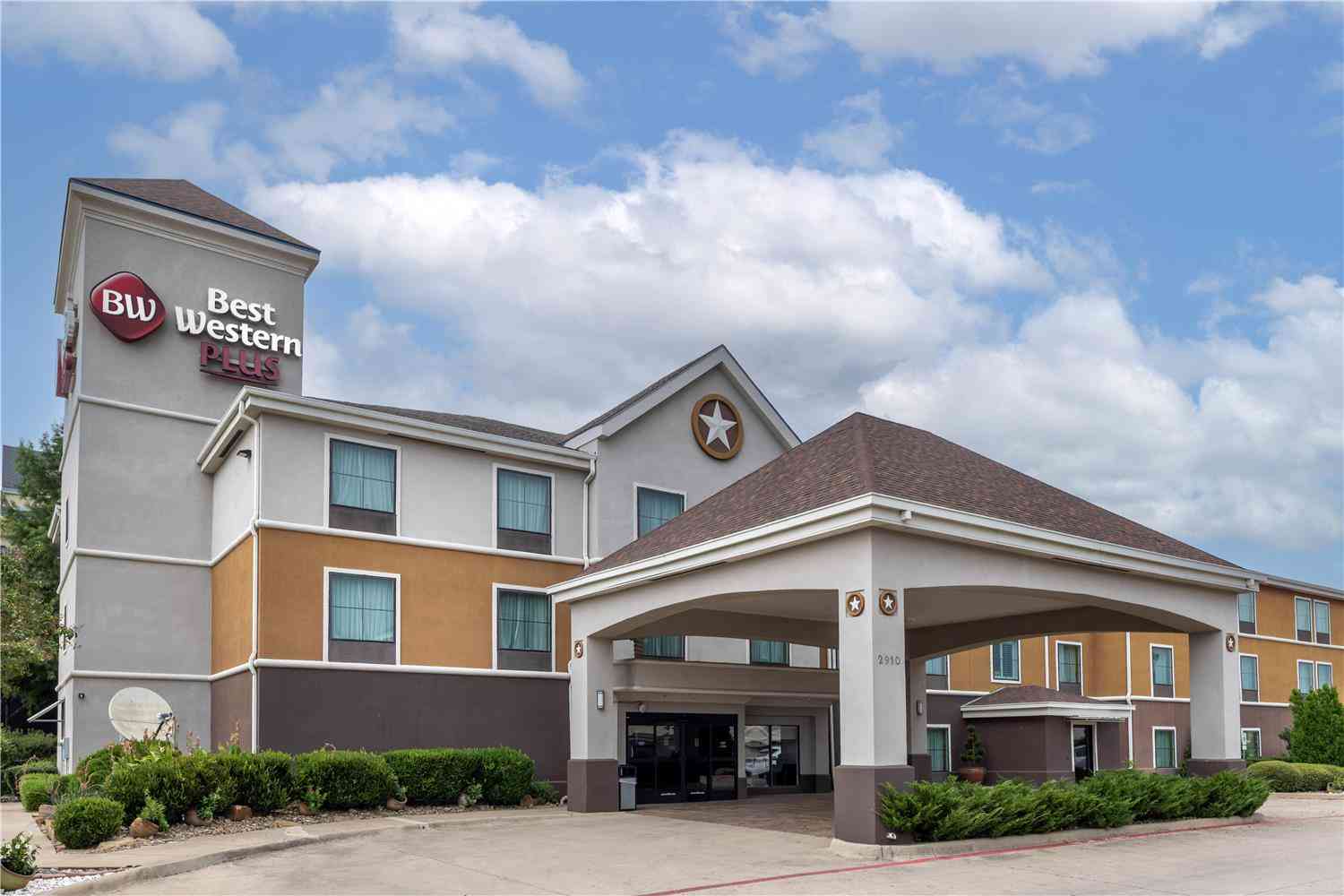 Best Western Plus Denton Inn & Suites in Denton, TX