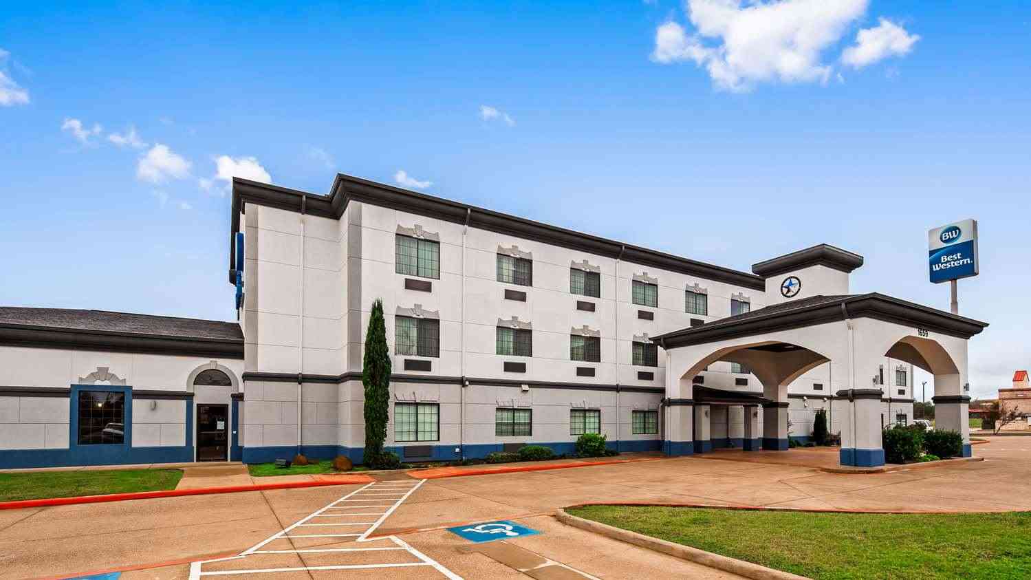 Best Western Jacksonville Inn в Jacksonville, TX